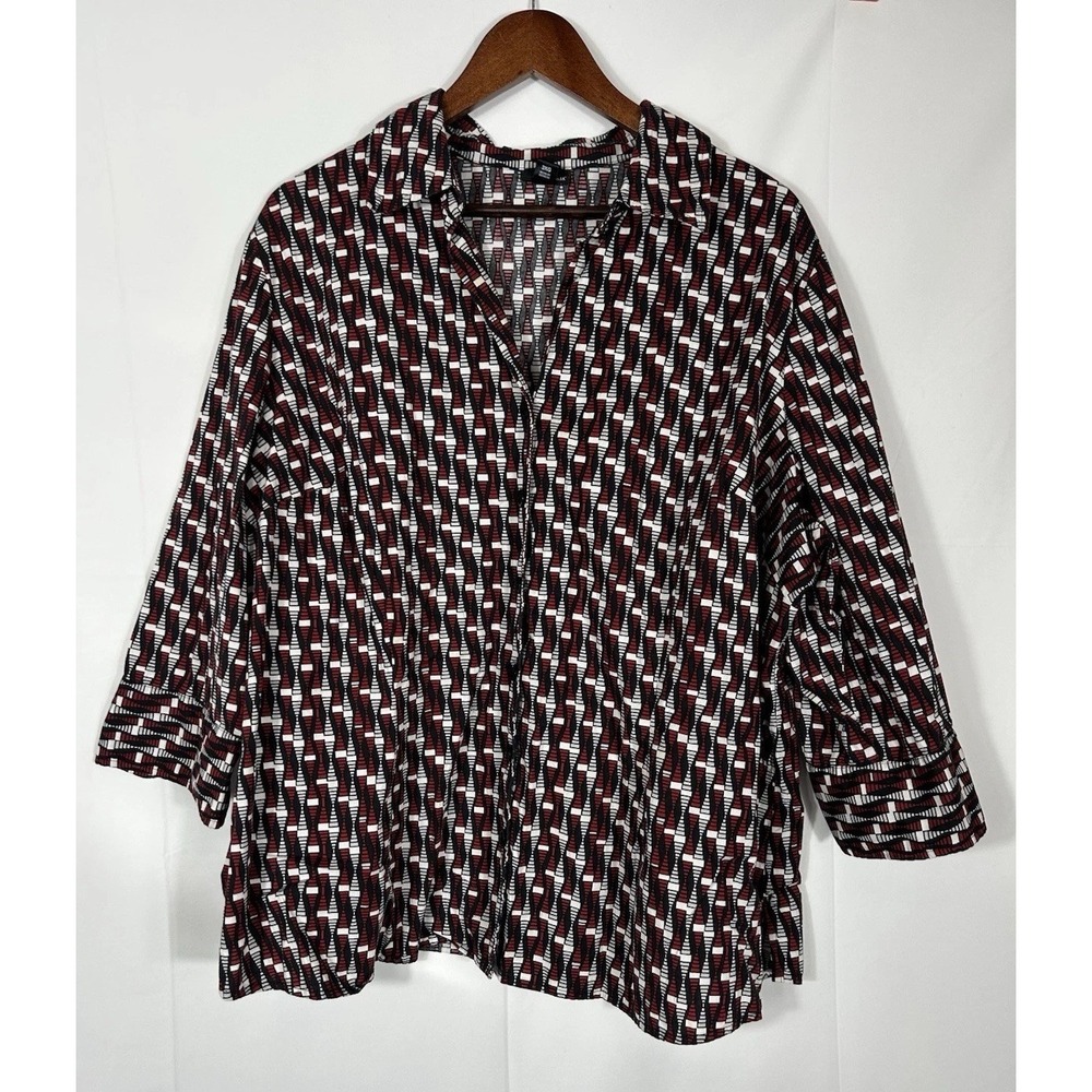 East 5th Women's Geo Button Down Blouse‎ Size 3X